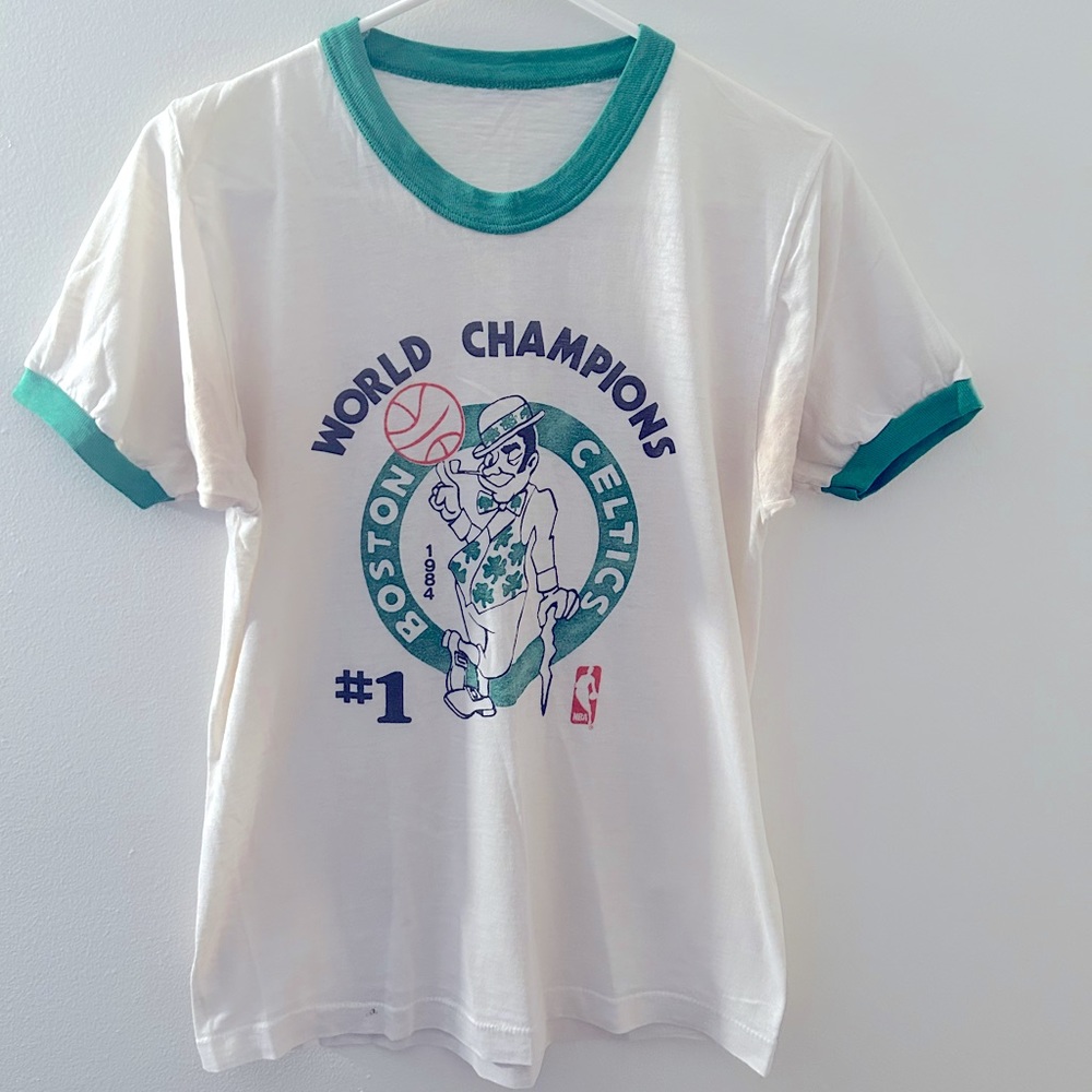 Vintage Celtics World Champs T-shirt